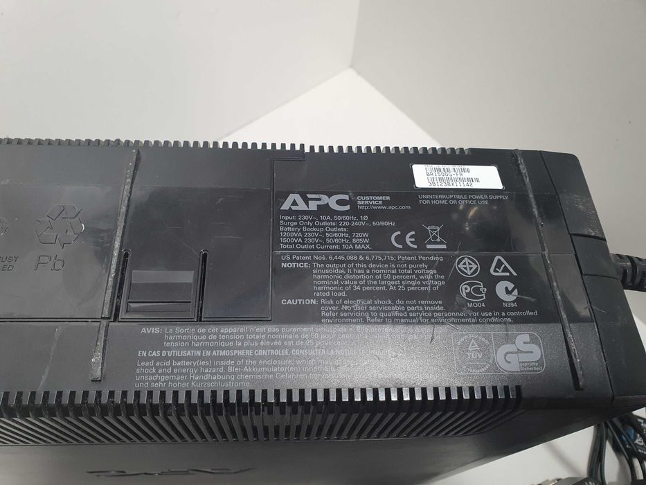 UPS APC Back-Pro 1500