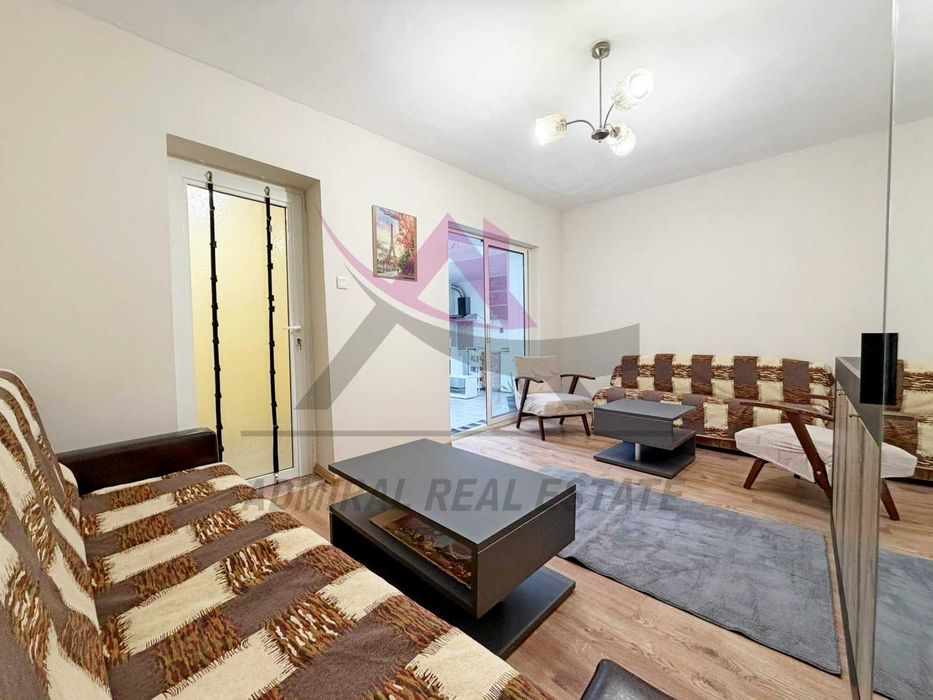 Дава се под наем Тристаен апартамент в Варна, Колхозен пазар - 75 кв.м за 448.8 € - Снимка #1