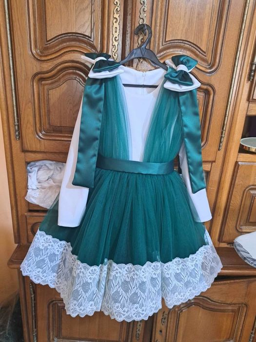 Rochiță mărimea  5 ani!