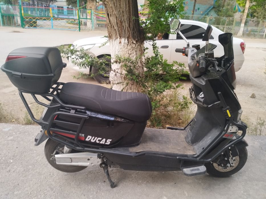 Электро скутер Ducasu m7