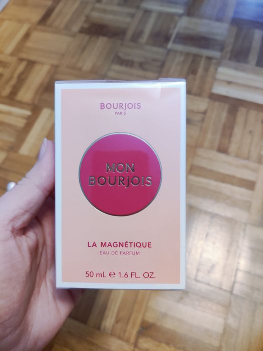 Parfum bourjois dama