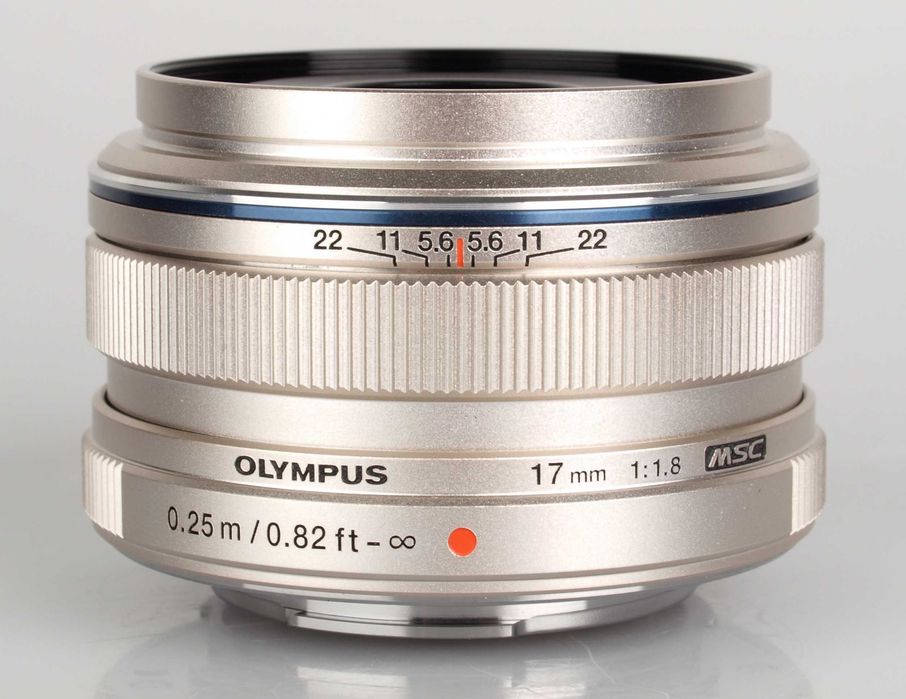 Olympus M.ZUIKO DIGITAL 17mm f/1.8 Silver