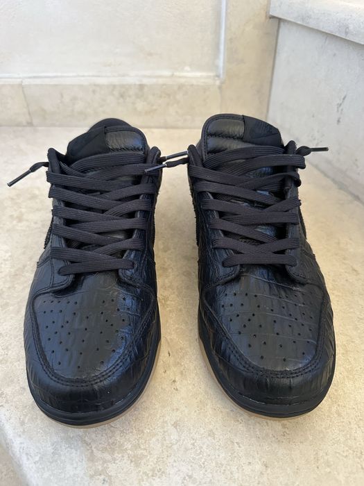 Nike Dunk Low Premium