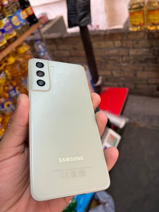 Galaxy s21 FE 5G 8/256