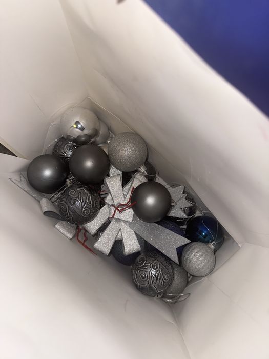 Продам ёлку искуственную