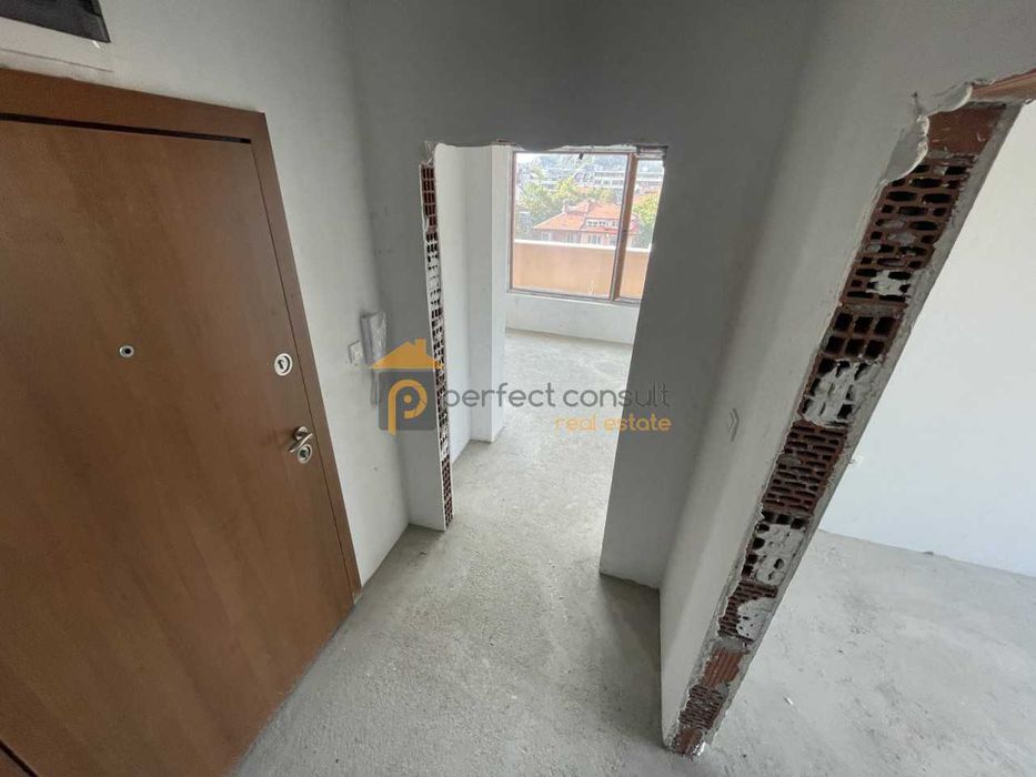 Продава се Тристаен апартамент в Пловдив, Център - 99 кв.м за 1920 €/кв.м - Снимка #14