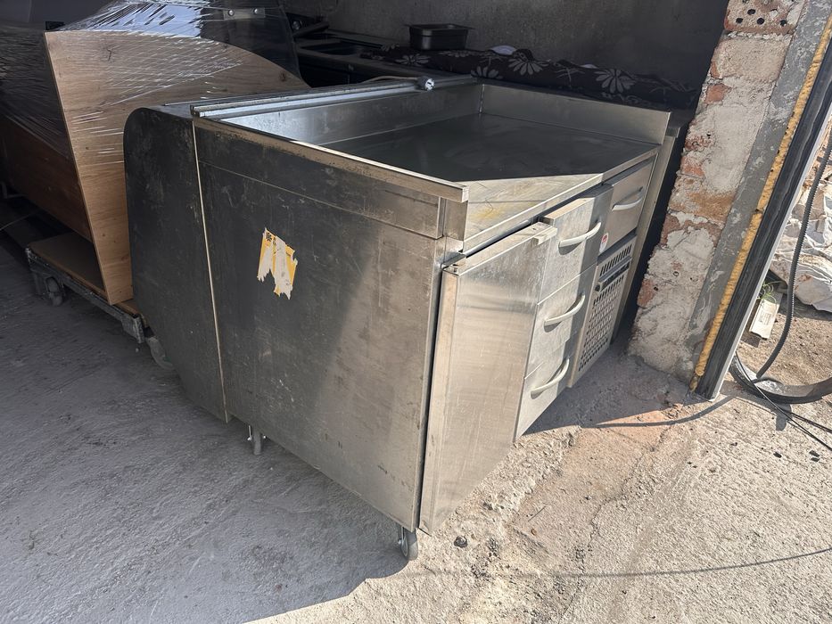 Хладилна маса 120см