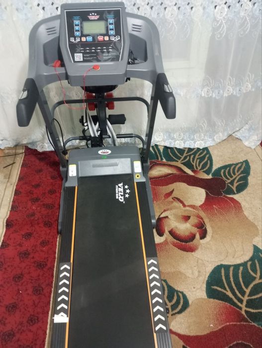 Yugurish yo'lakchasi беговая дорожка