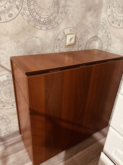 Продам Стол книжку