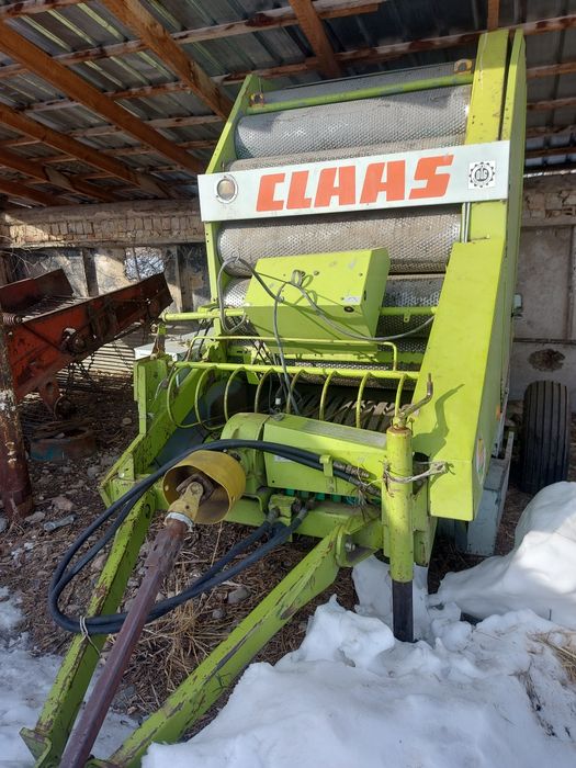 Пресс подборщик рулонный