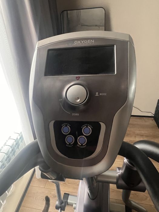 Тренеражер элипс профессииональный