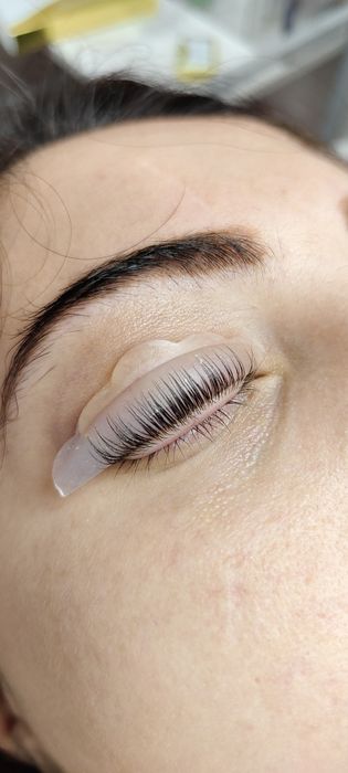 Обучение Наращиванию ресниц и Ламинированию ресниц и бровей Ташкент