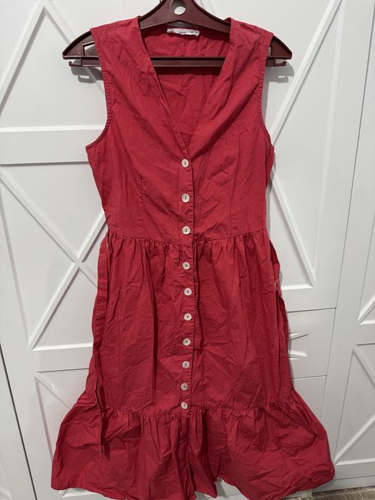 одежда платья и другое