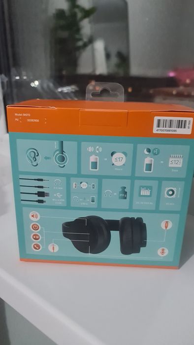 Наушники ACME BH213 черный