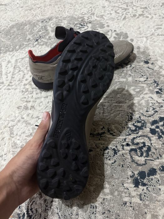 Оригинал сороконожки Adidas Predator