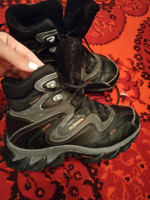 Ботинки Salomon, оригинал, в хорошем состоянии.