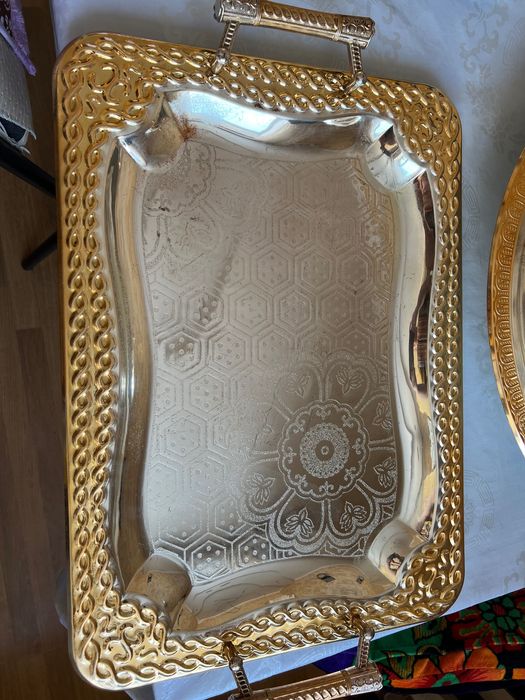 Продам табак, поднос