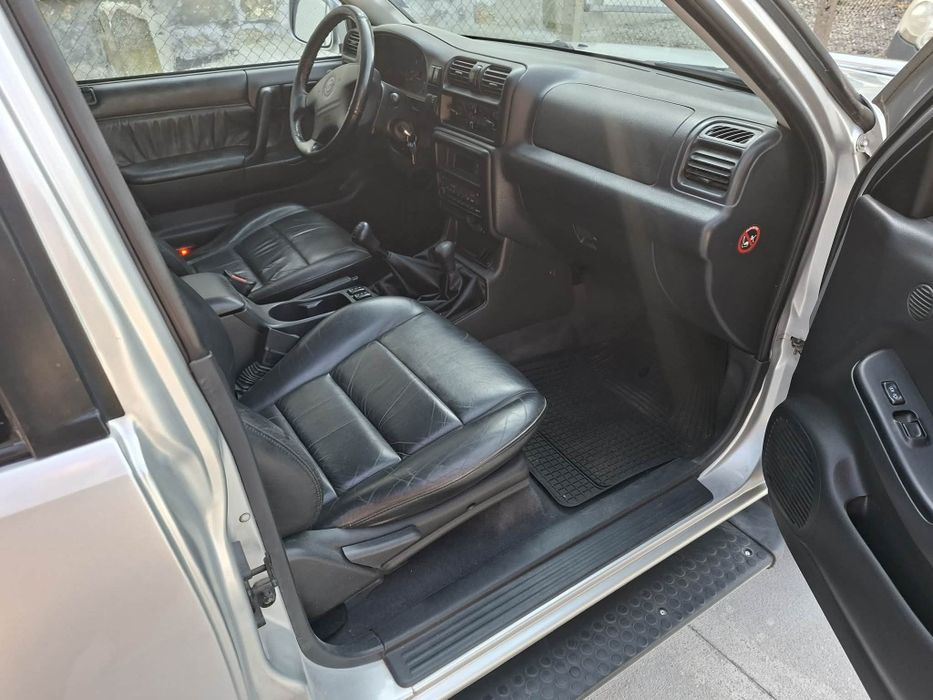 Opel Frontera 2.2