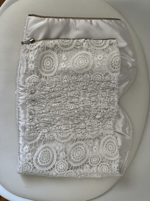 Бяло данталено бюстие BSB