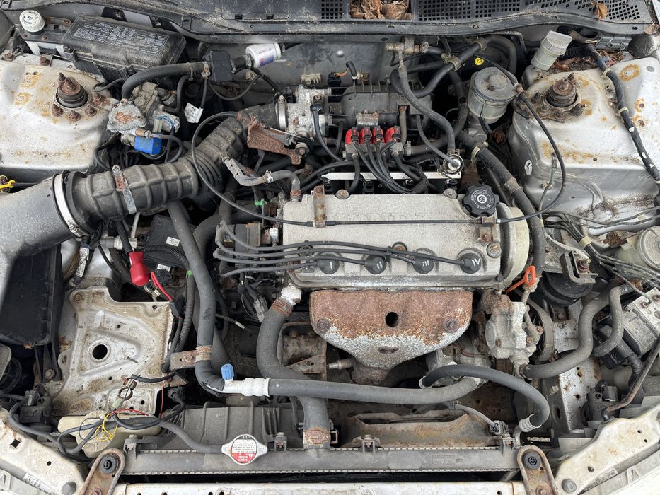 Хонда Акорд 1.6i 16v 115кс 2001г На Чадти