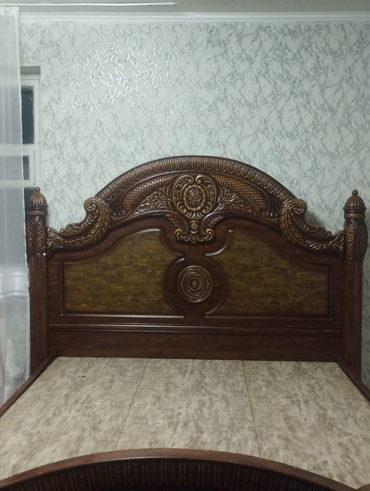 Спальный гарнитур в хорошем состоянии