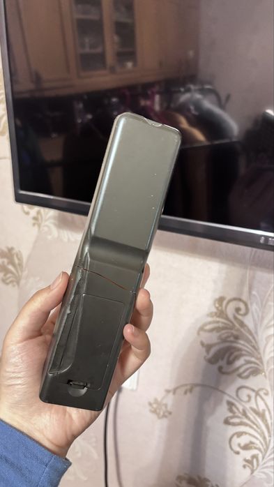 Большой Samsung Smart TV 42 (Full HD) — Отличное состояние