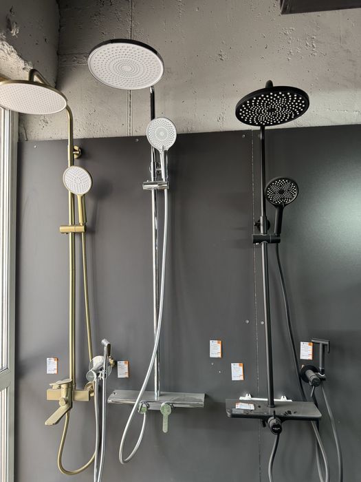 Душевая стойка смеситель для душа