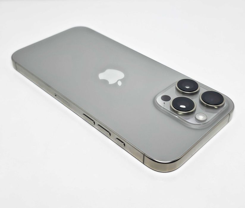 iPhone 16 Pro Max 256GB Natural Titanium