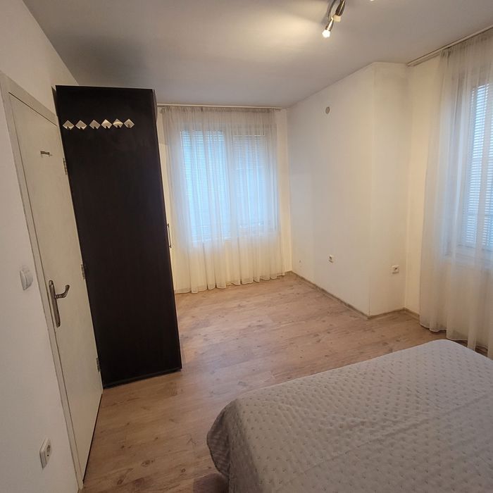 Дава се под наем Двустаен апартамент в София, Зона Б-18 - 67 кв.м за 638.01 € - Снимка #4