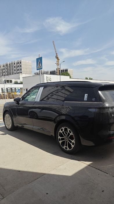 Lynk&Co 900 EM-P 2026 yil
