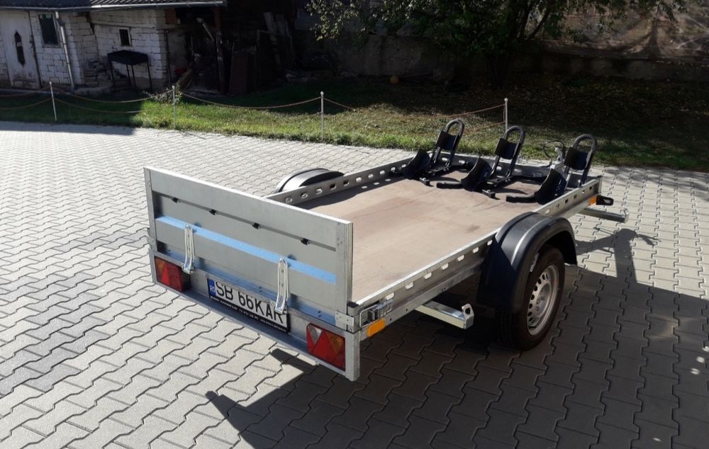 Remorca moto de inchiriat