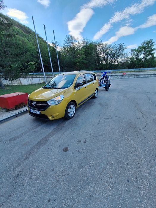 Таксиметрови услуги, транспорт на коли, мотори, лодки и друг