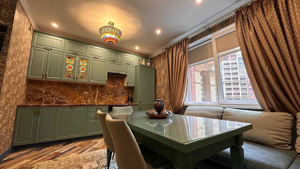 Продается 3-евро квартира у Юнтоловского заповедника в СПб.