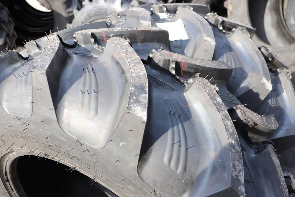 Cauciucuri tractor fata 360/70R24 OZKA anvelope noi radiale