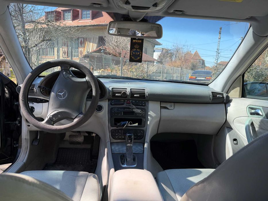 Mercedes C Klasse C240 4Matic
