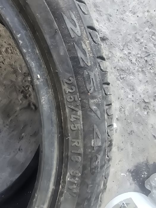 Продам одну шину
