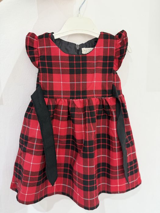 Коледна детска рокля с обувки 74размер 9-12месеца