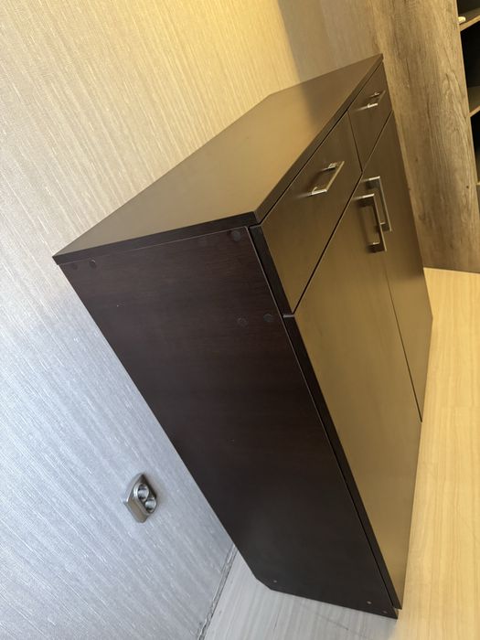 Перфектен Скрин/Шкаф