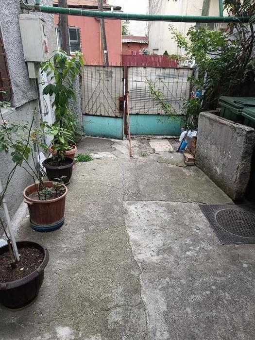 garsoniera mica centru