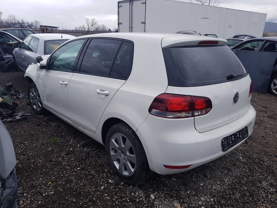 Голф 6 2.0 комънрейл 140 коня на части