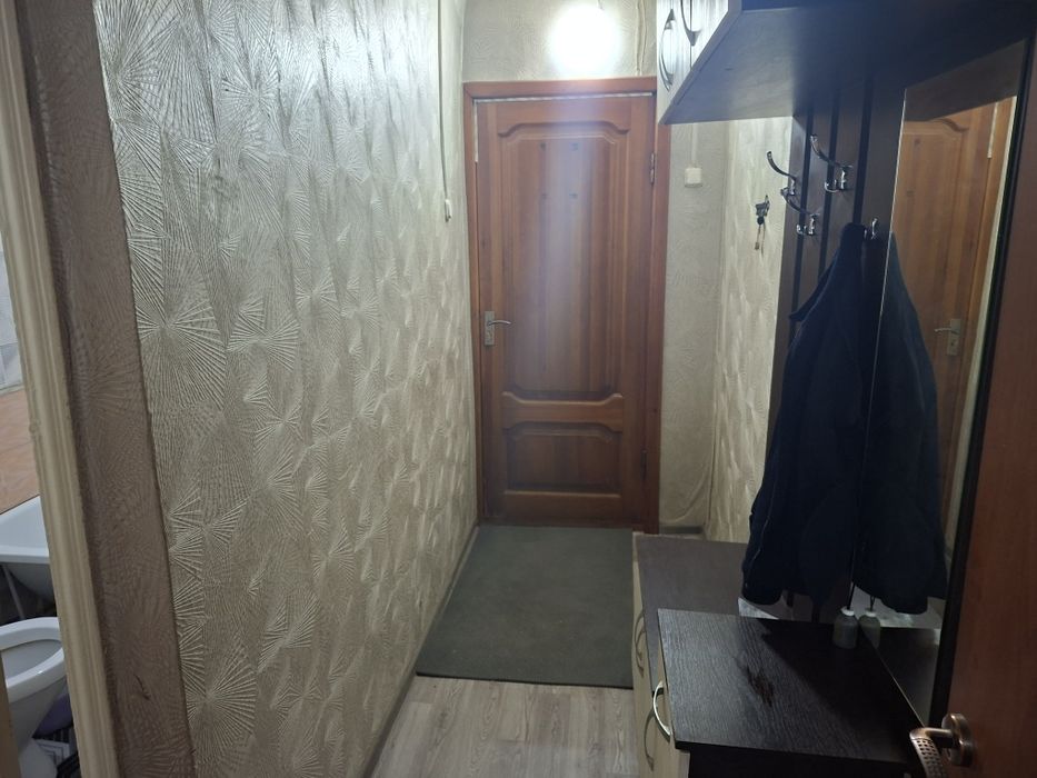 Продам квартиру.Район хром завод