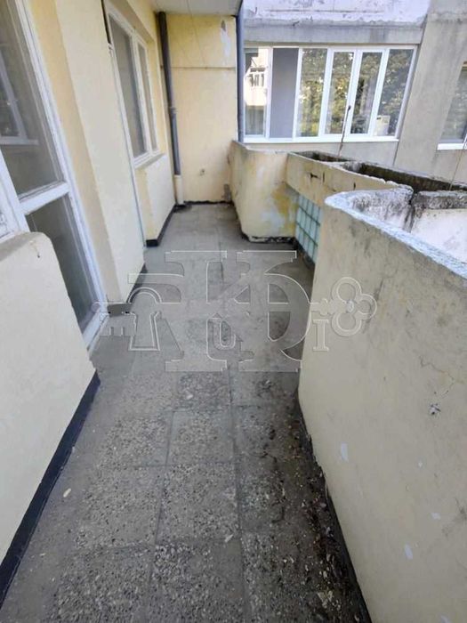 Продава се Едностаен апартамент в Добрич, Добротица - Варненска - 50 кв.м за 806 €/кв.м - Снимка #4