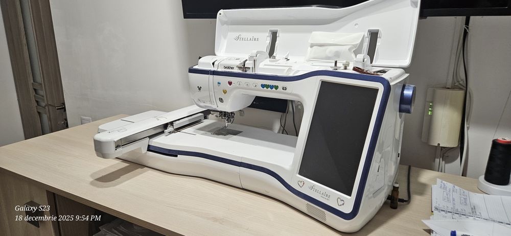 Masina de brodat Brother Stellaire