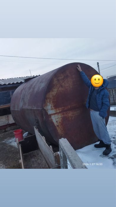 Продается емкость для воды