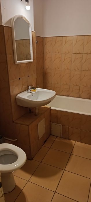 Proprietar inchiriez apartament 2 camere