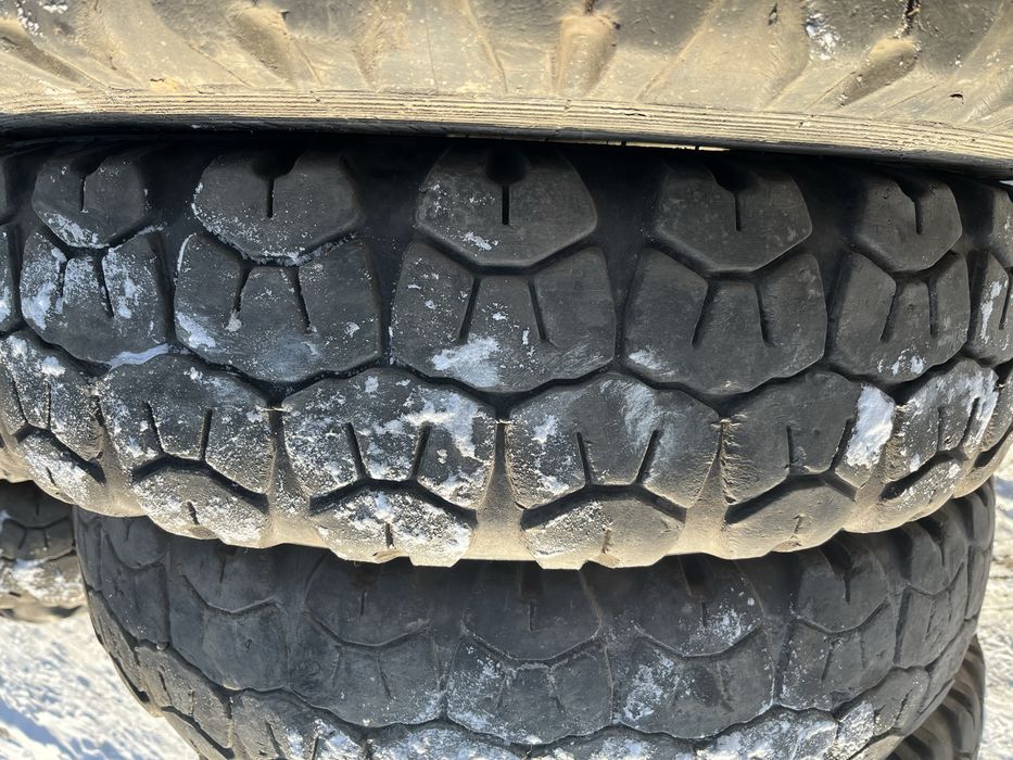 9.00R20 в отличном состоянии