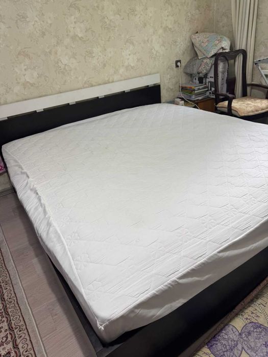 Кровать двухспальная