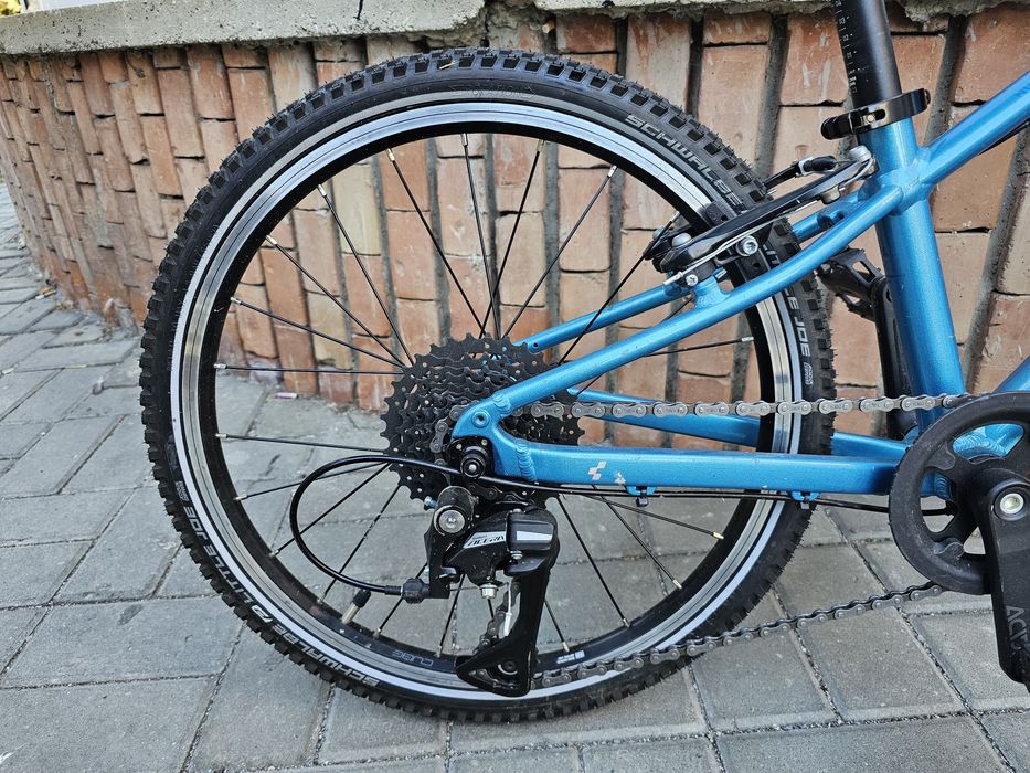 Bicicleta Cube Numove de copii 6-8 ani