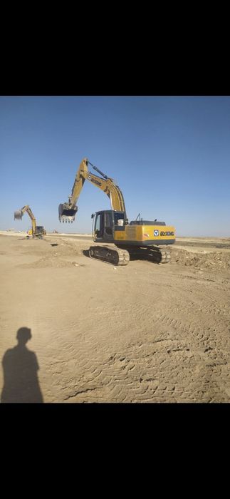 Экскаватор сотилади