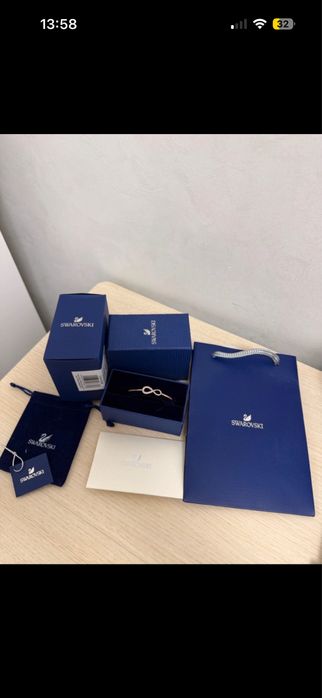 Bratara swarovski infinite rose gold